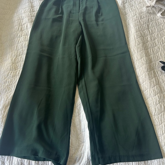 Ever New Wide Leg Pants in Dark Green for Effortless Style - Picture 3 of 5